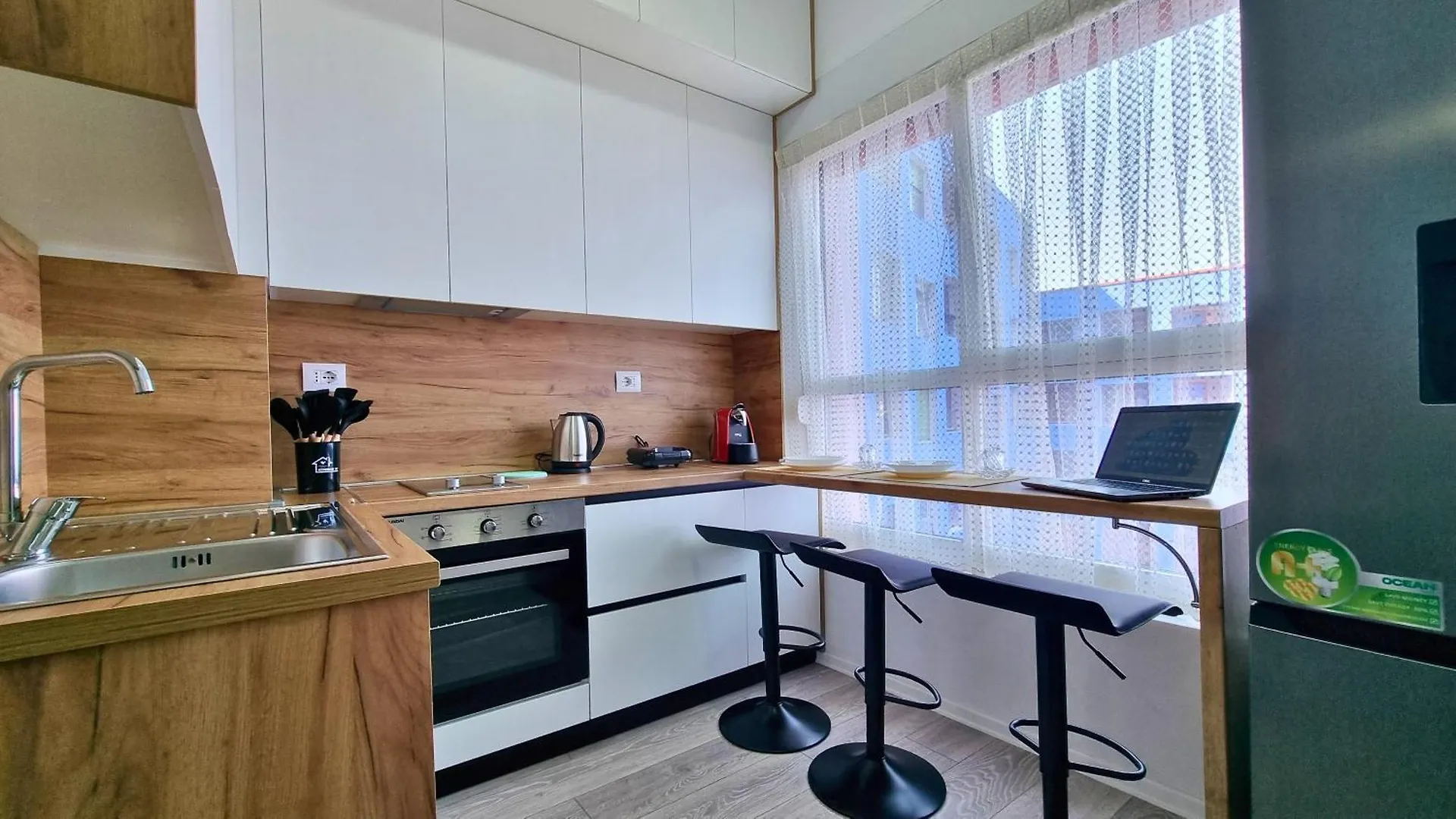 شقة Cozy 2Br Condo Free Parking-Wifi-Ac-Dryer تيرانا ألبانيا